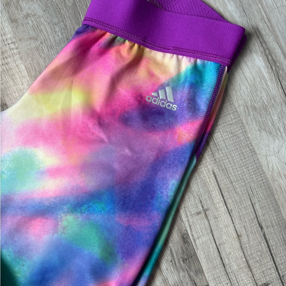 Adidas Capri size S